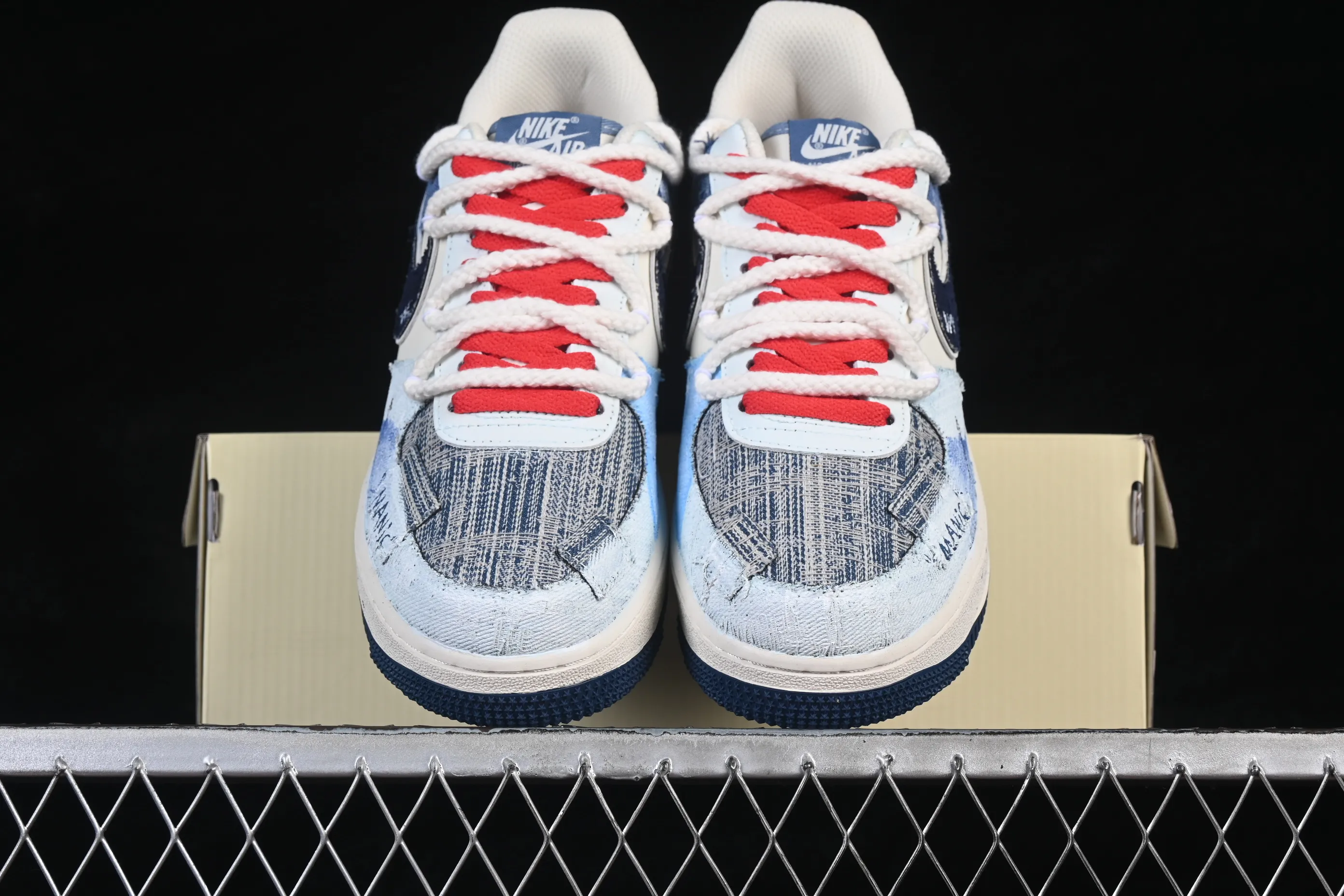 All categories Nk Air Force 1 Air Force series Nk Air Force 1 Low Air Force low-top Nike Air Force 1'07 Low "Indigo-Dyed Love" Hand-painted graffiti Blue-dyed love Air Force 1 low-top casual sneakers FB0607-707